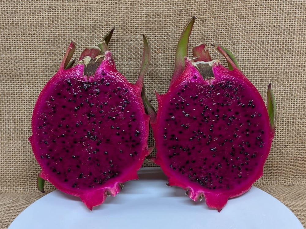 Taiwan Red dragon fruit picture